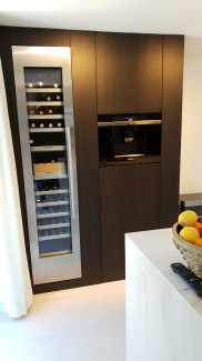 Chique apparatuur van Gaggenau in de kastenwand